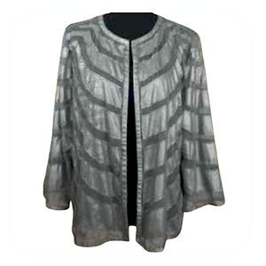 Chico's  Women's open jacket silver/gray Traveller's collection size 1 (6/8)